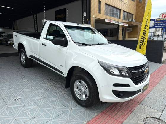 CHEVROLET S10 2.8 LS 4X4 CS 16V TURBO DIESEL 2P MANUAL CHEVROLET S10 2.8 LS 4X4 CS 16V TURBO DIESEL 2P MANUAL